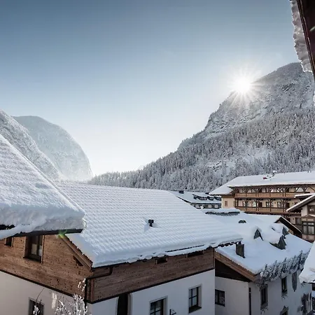 Myalps Historical Apartment